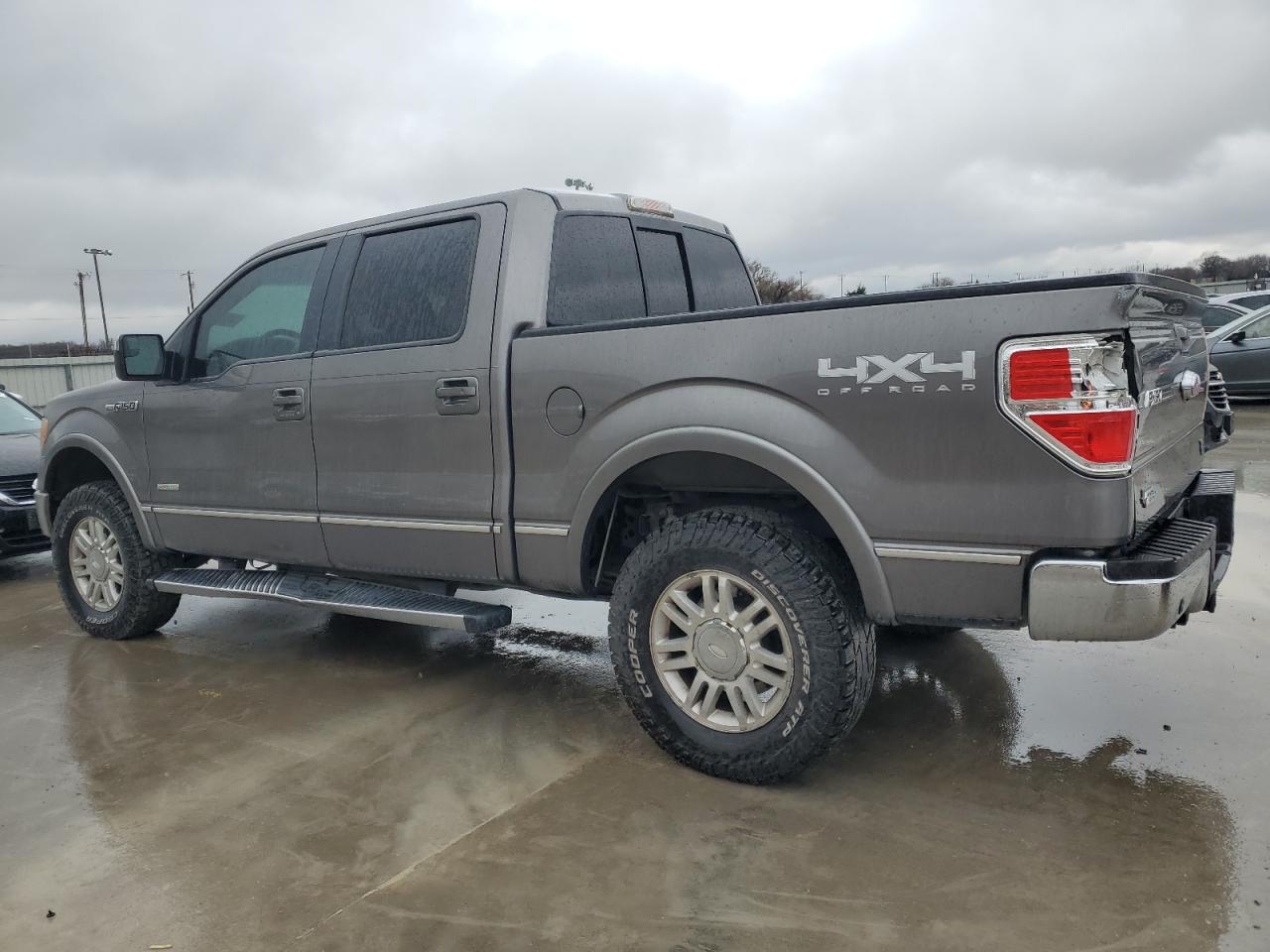 2011 Ford F-150 - Image 2