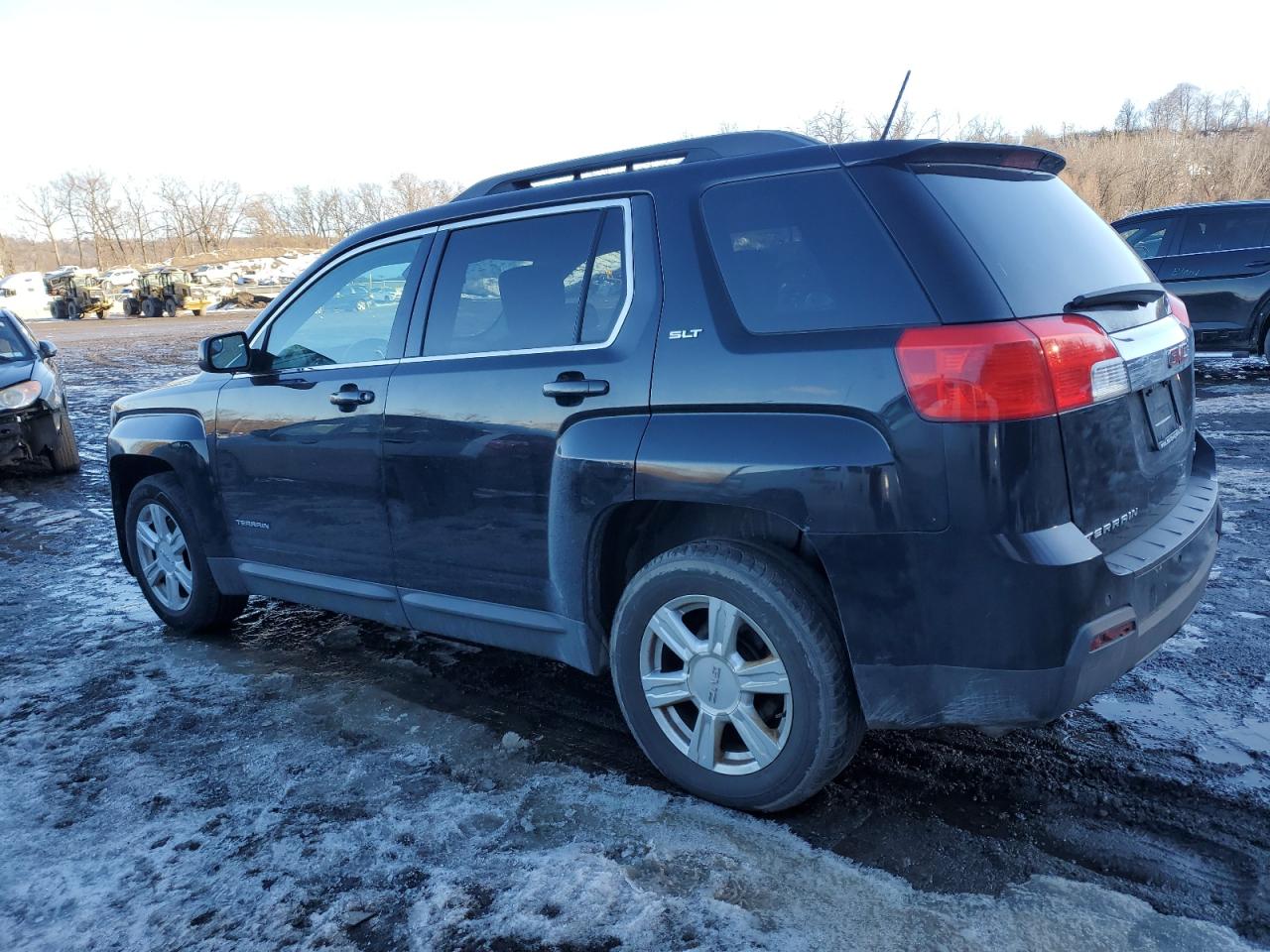 2014 GMC Terrain - Image 2