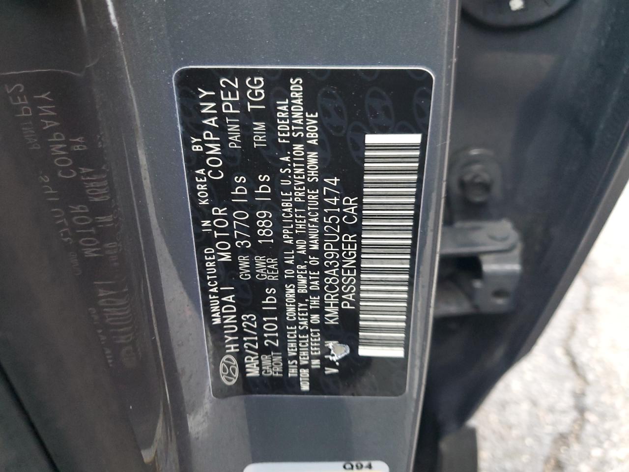 2023 Hyundai Venue - Image 12