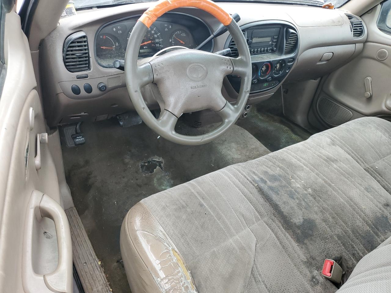 2002 Toyota Tundra - Image 8