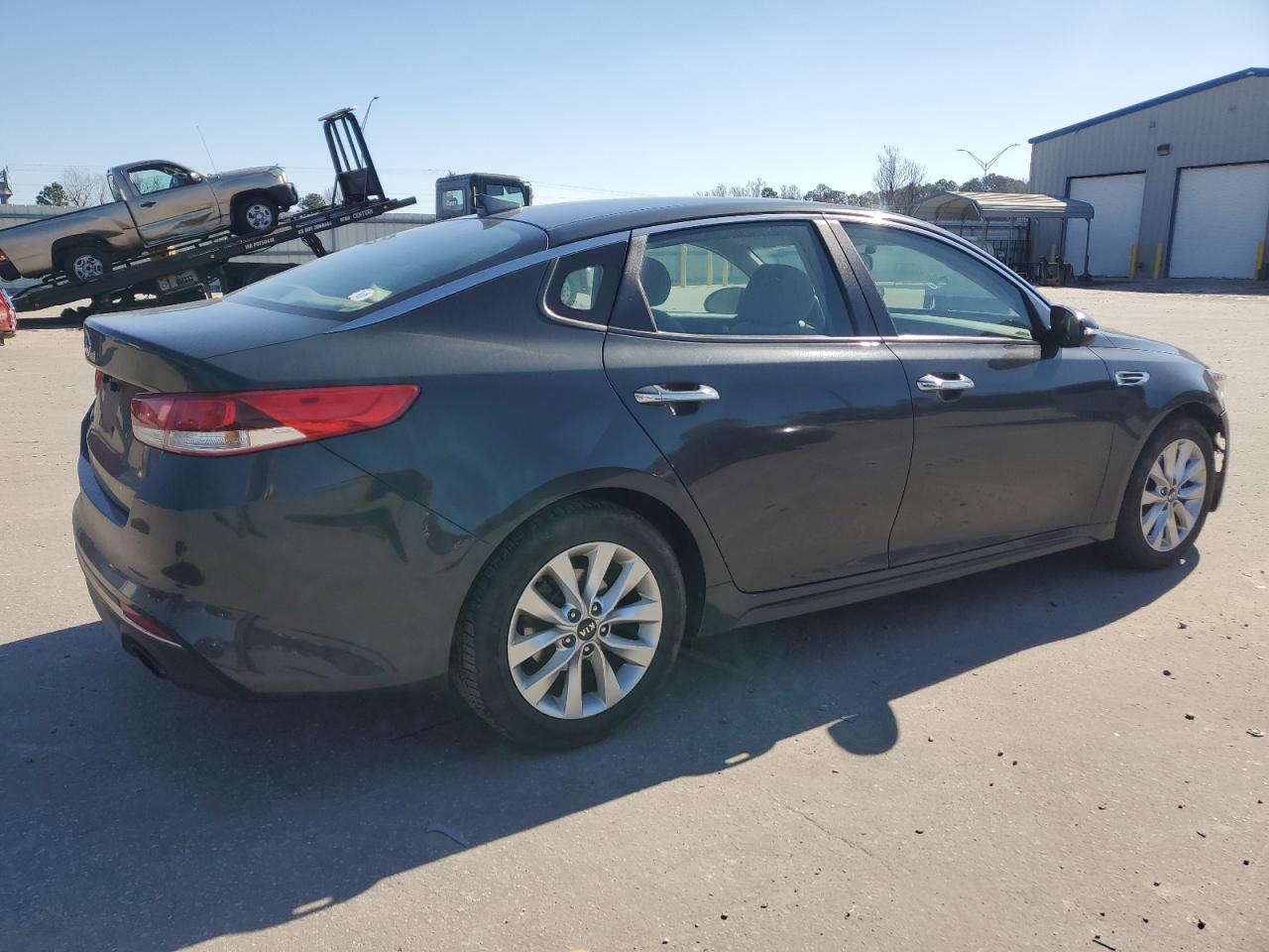 2016 Kia Optima - Image 3