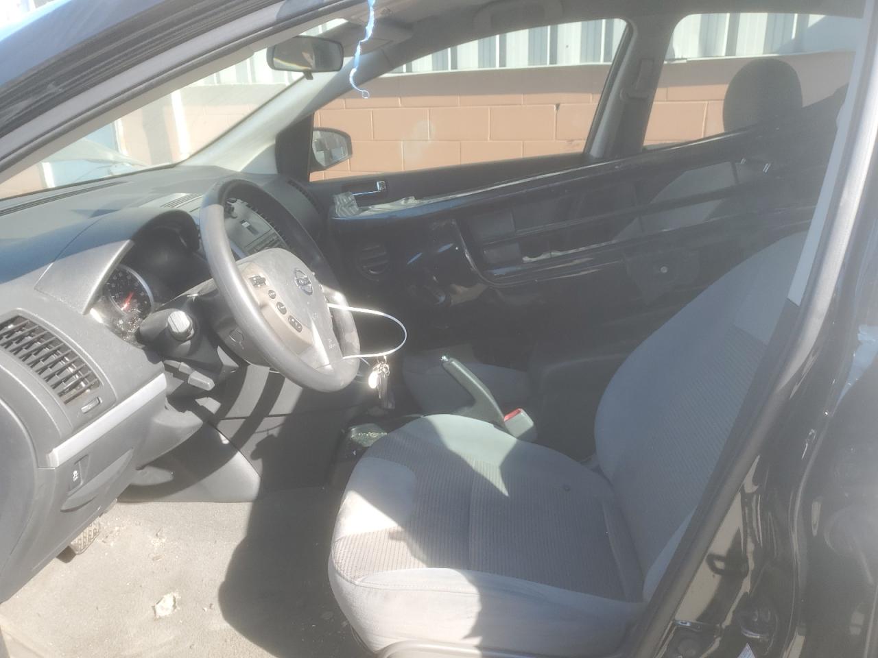 2012 Nissan Sentra - Image 7
