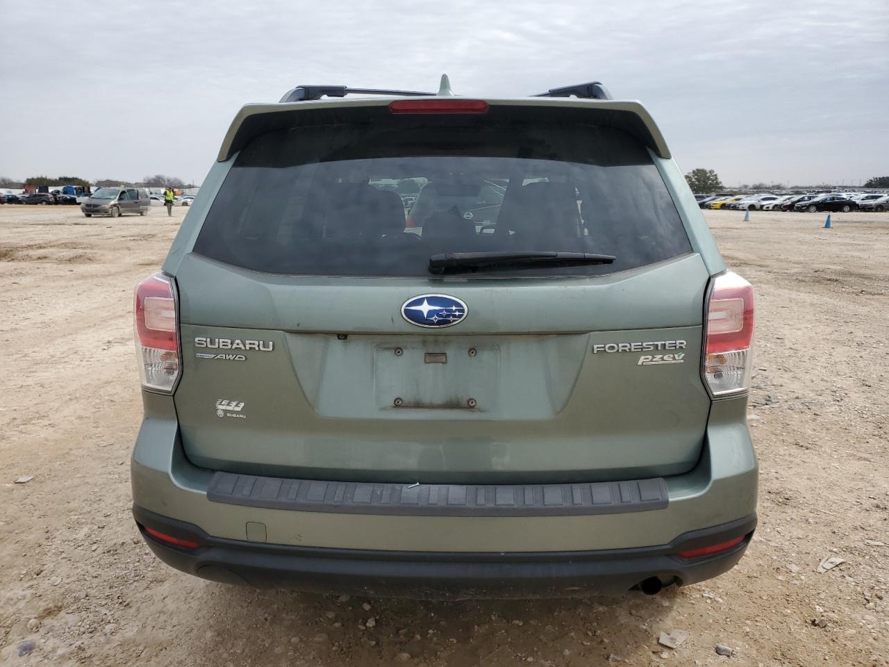 2017 Subaru Forester - Image 6
