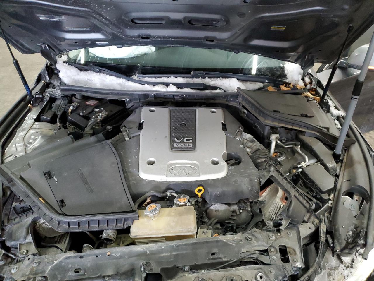 2014 Infiniti Q50 - Image 11