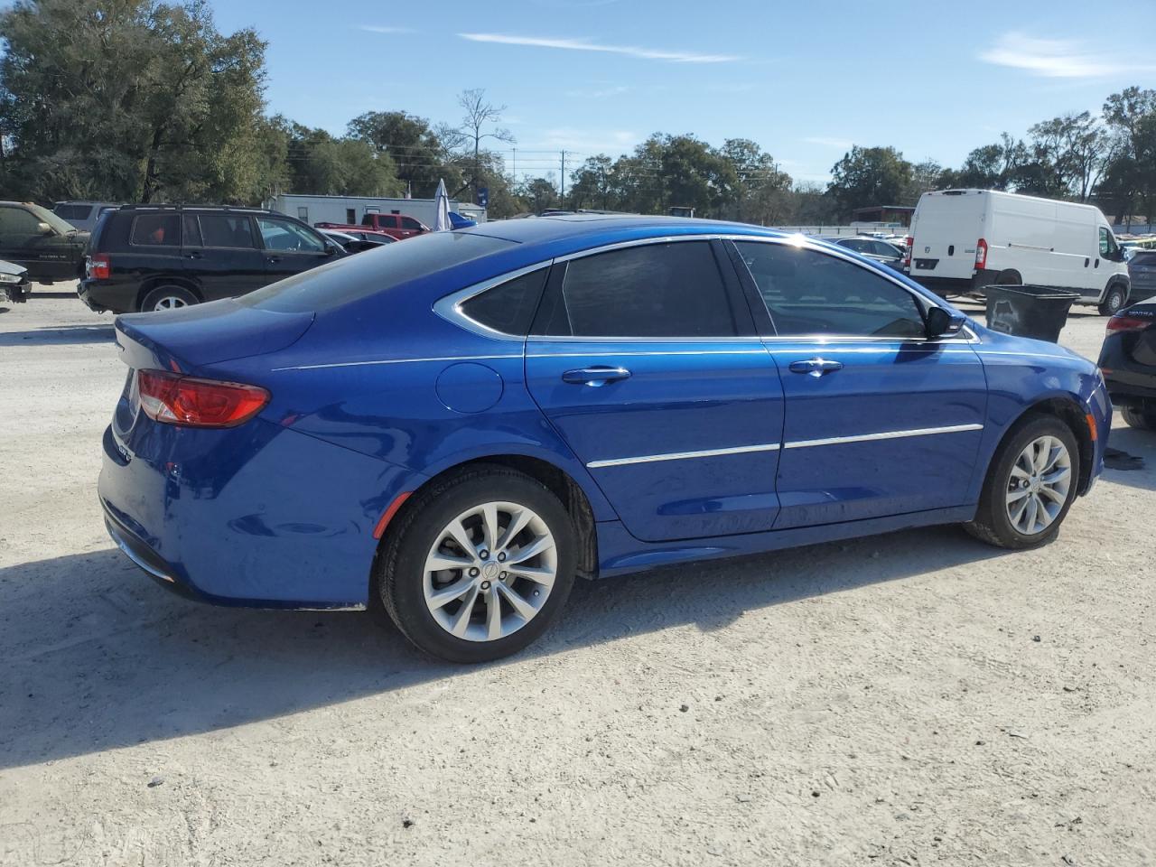 2015 Chrysler 200 - Image 3
