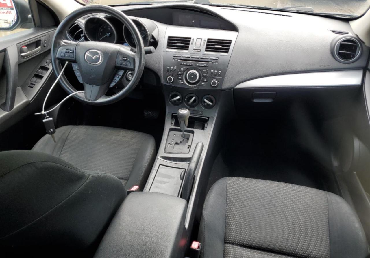 2013 Mazda 3 - Image 8