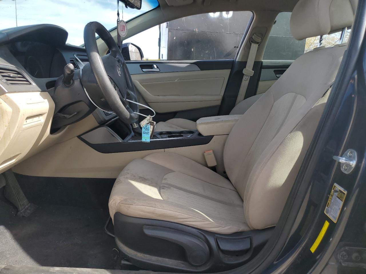 2017 Hyundai Sonata - Image 7