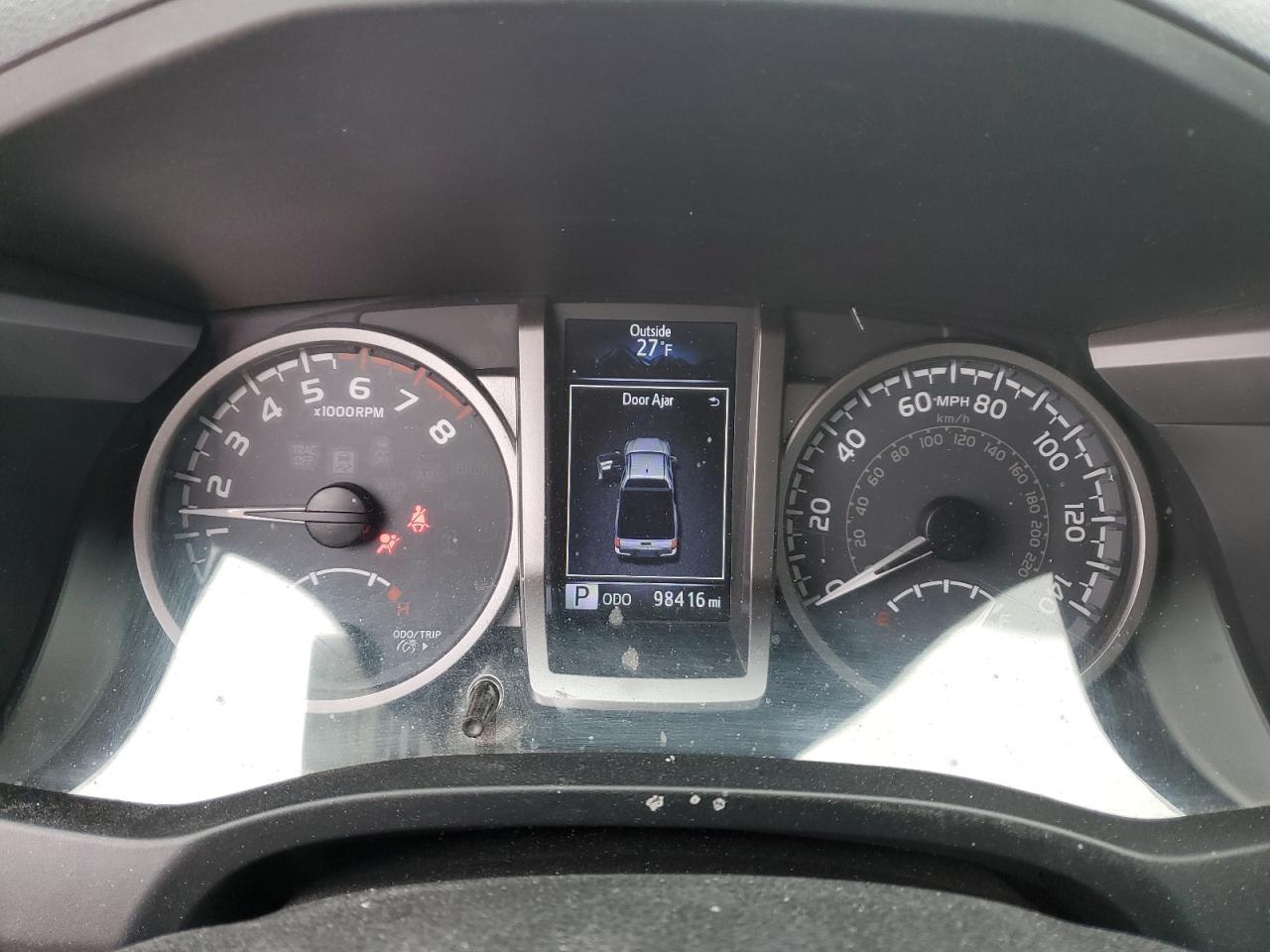 2016 Toyota Tacoma - Image 9