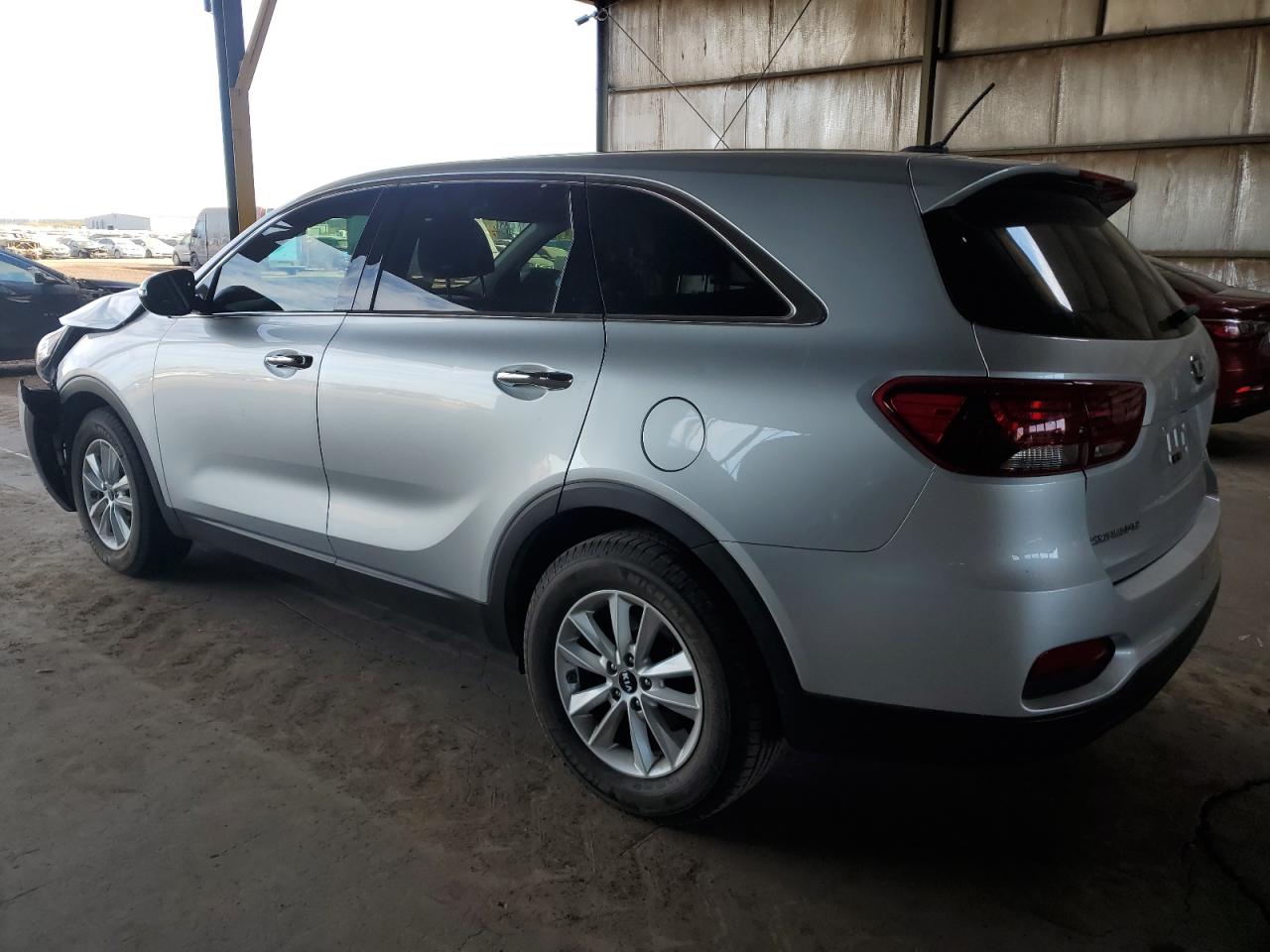 2019 Kia Sorento - Image 2