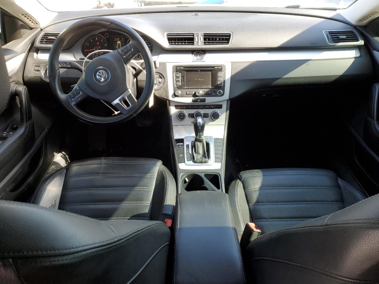 2013 Volkswagen Passat CC - Image 8