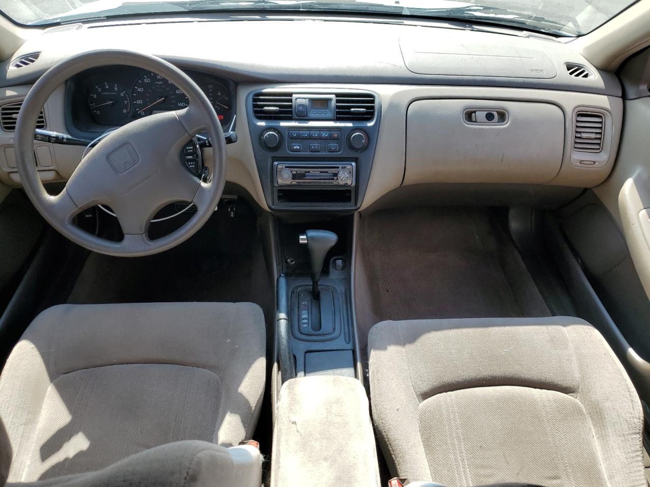 2000 Honda Accord - Image 8