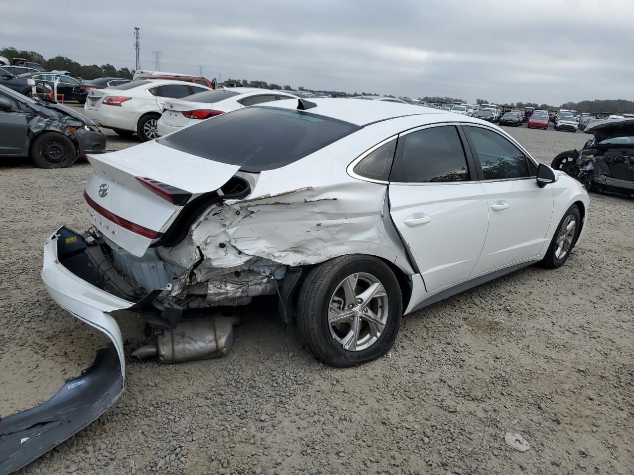 2022 Hyundai Sonata - Image 3