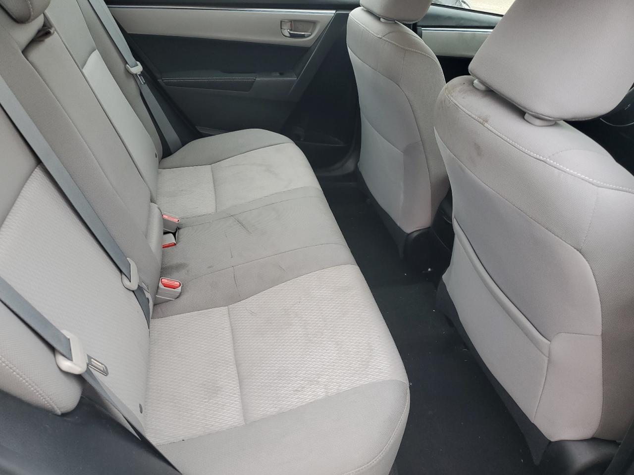 2015 Toyota Corolla - Image 10