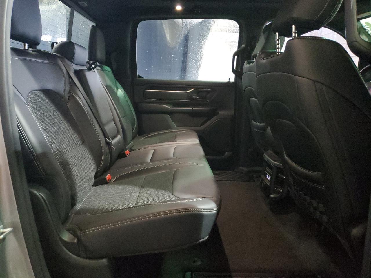 2021 RAM 1500 - Image 10
