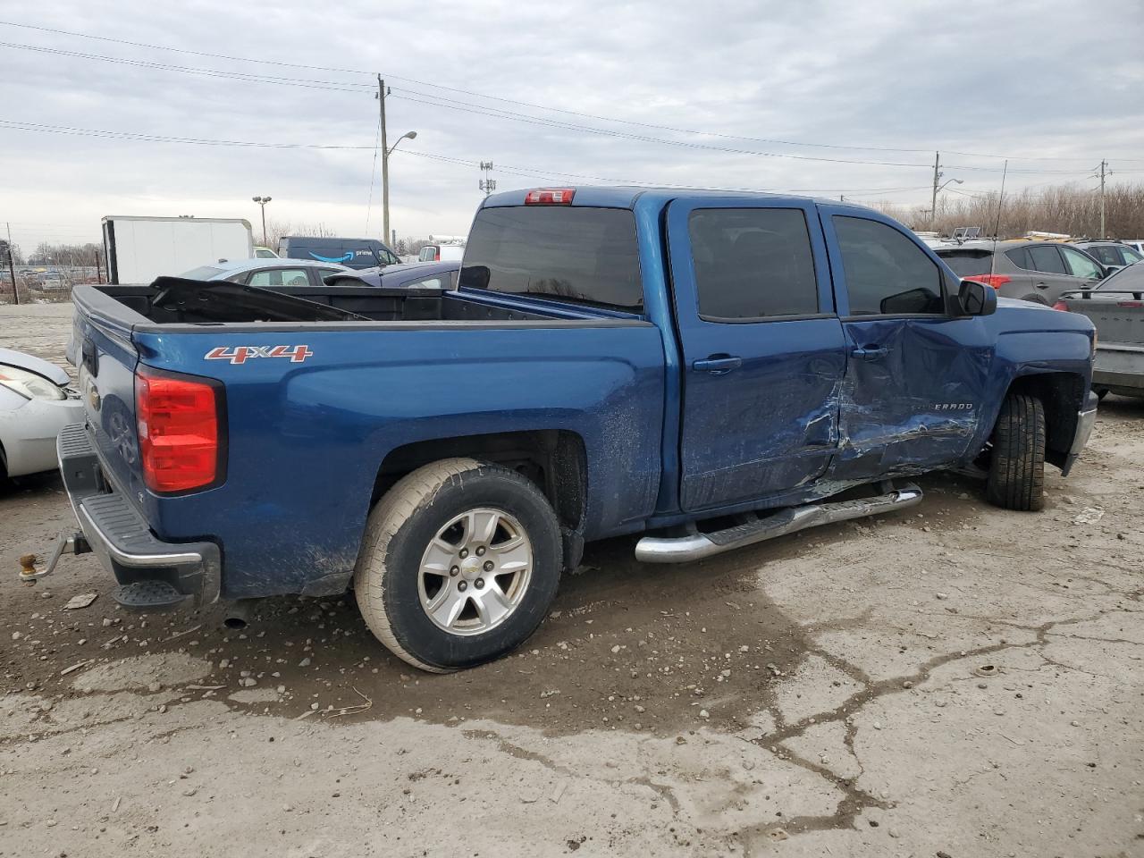 2015 Chevrolet Silverado - Image 3