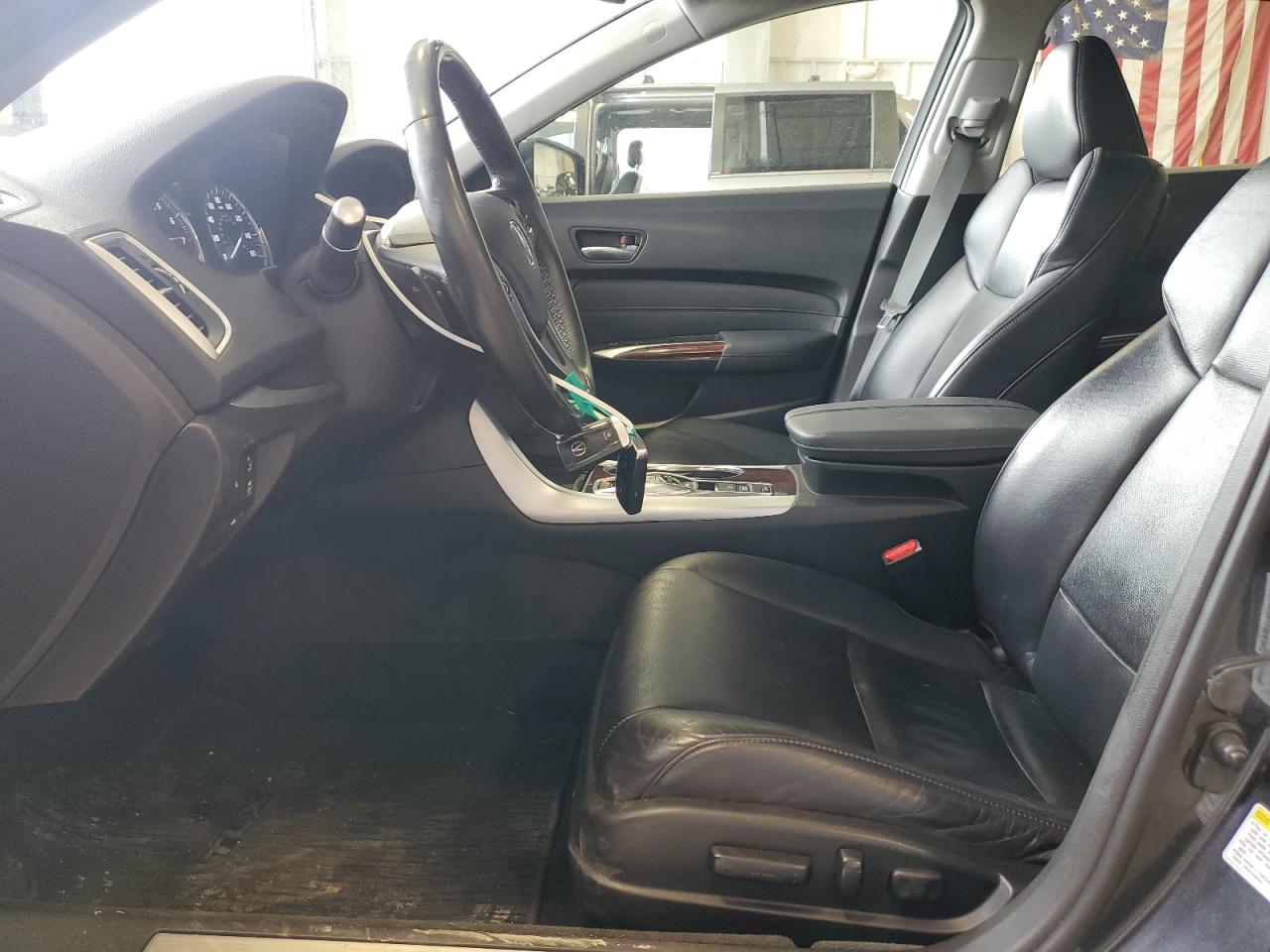 2015 Acura TLX - Image 7