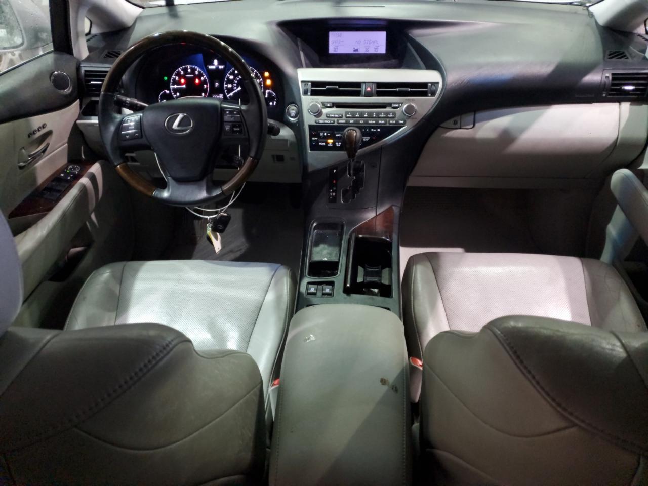 2012 Lexus RX - Image 8