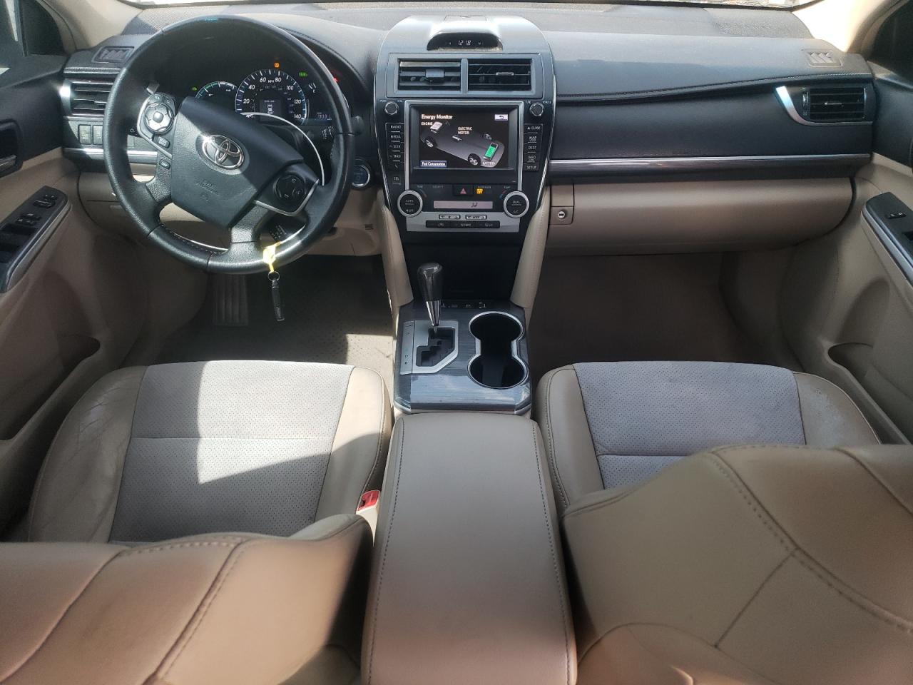 2012 Toyota Camry - Image 8