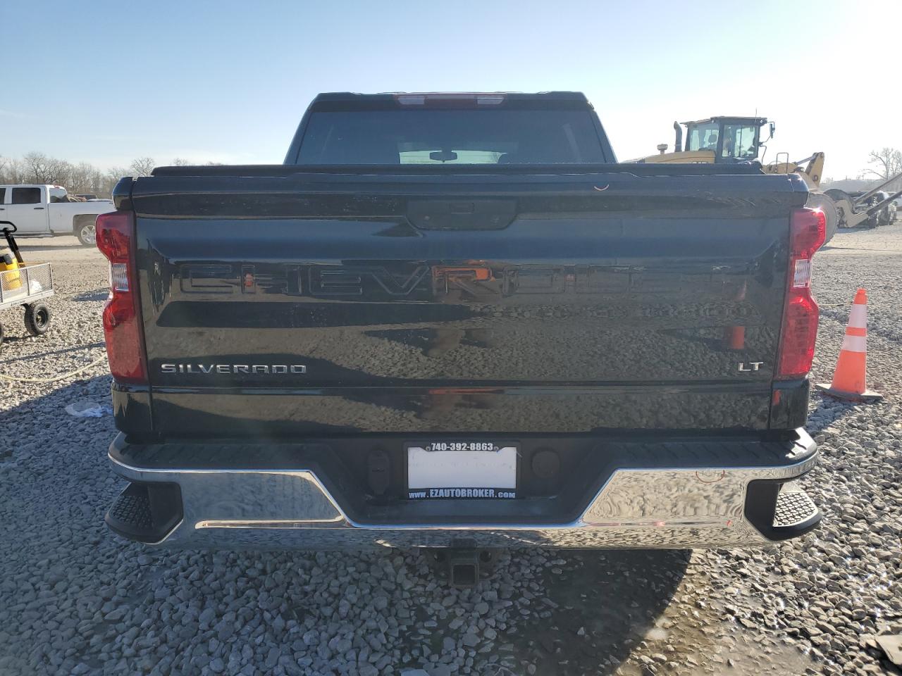 2021 Chevrolet Silverado - Image 6