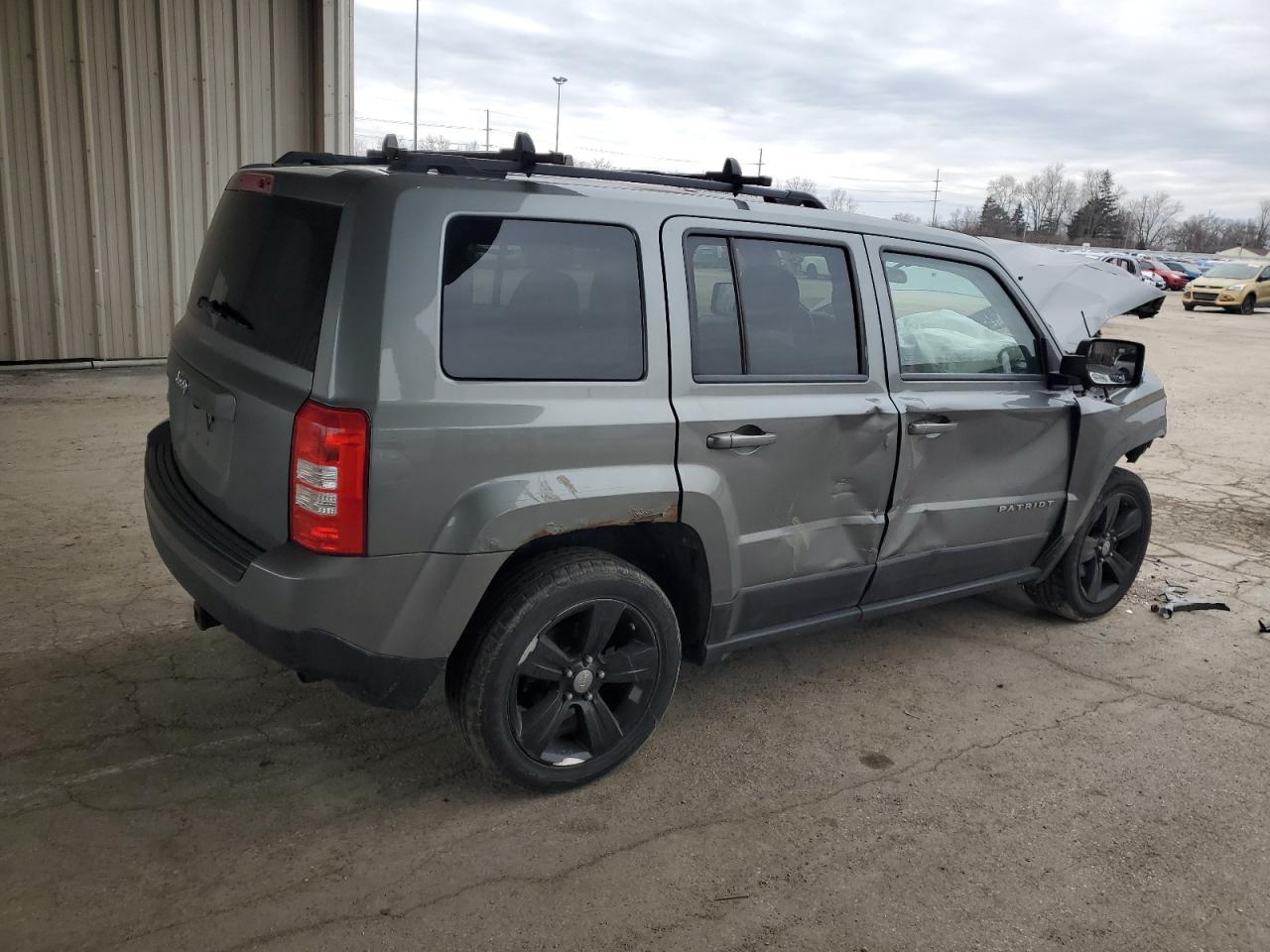 2012 Jeep Liberty (Patriot) - Image 3