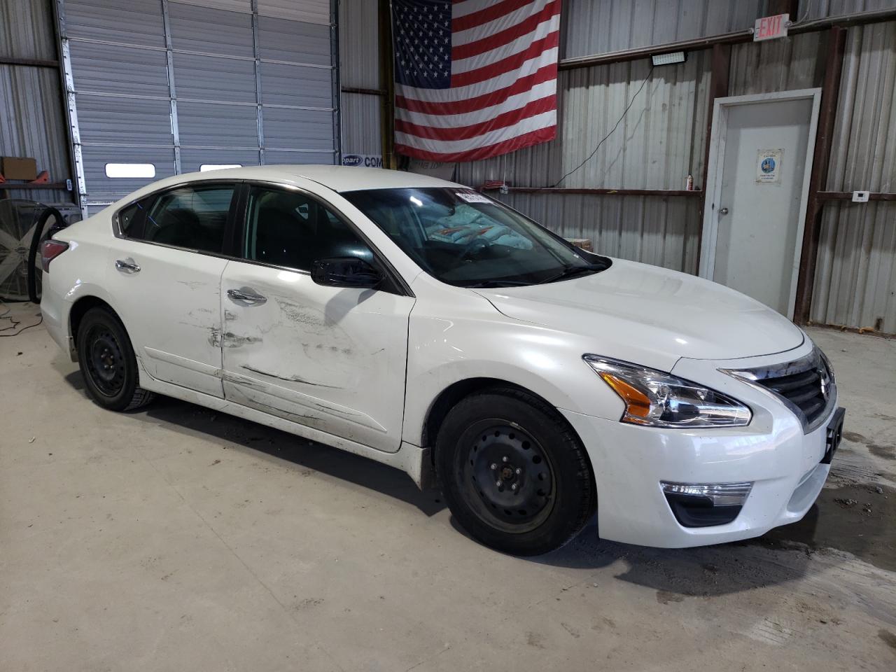 2014 Nissan Altima - Image 4