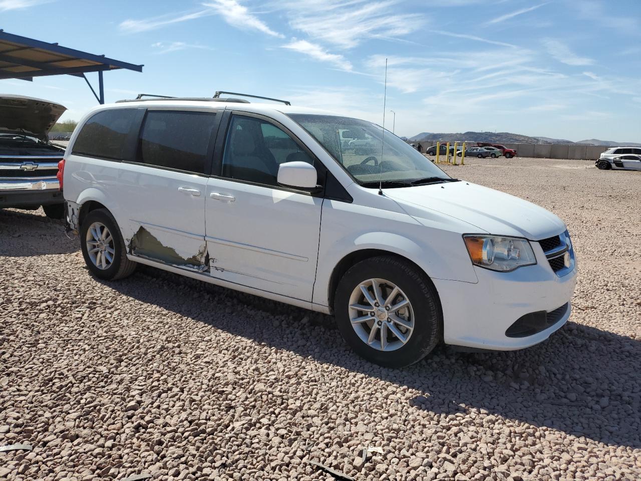 2016 Dodge Caravan - Image 4