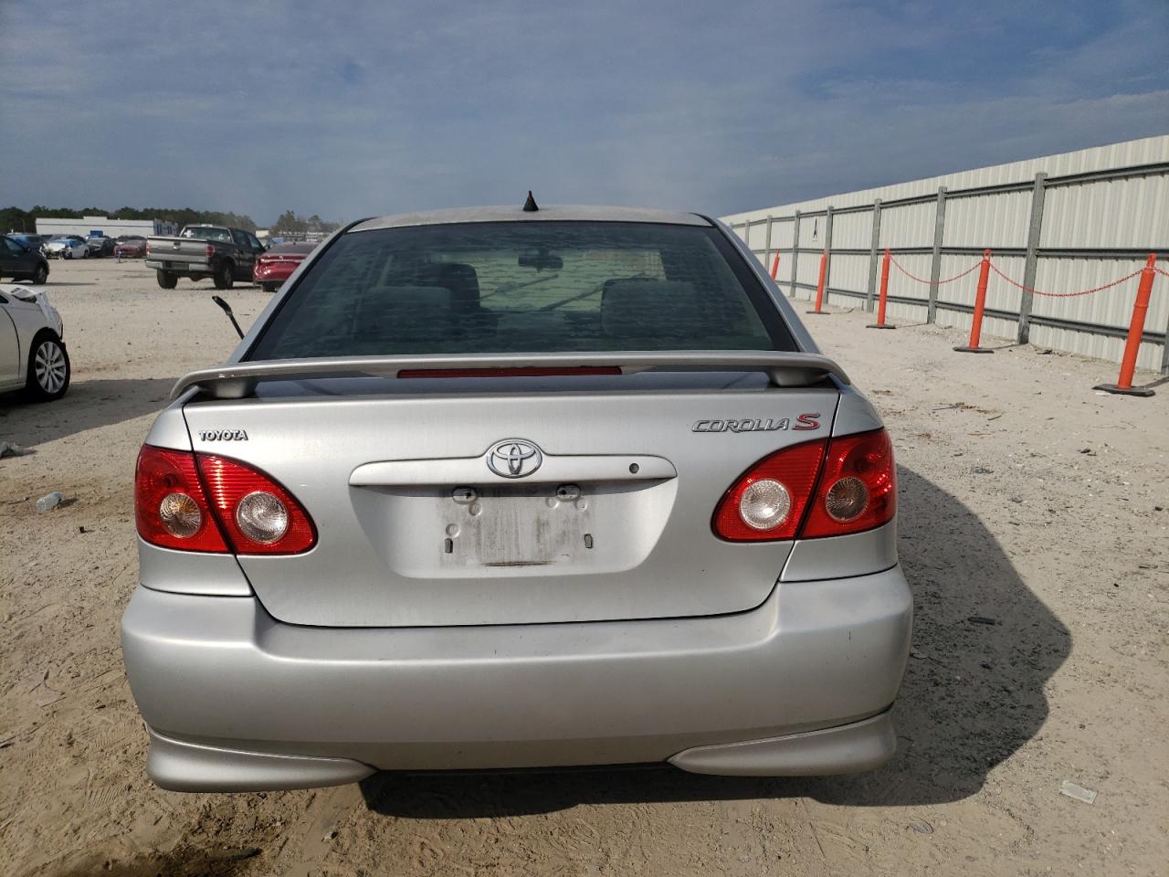 2007 Toyota Corolla - Image 6