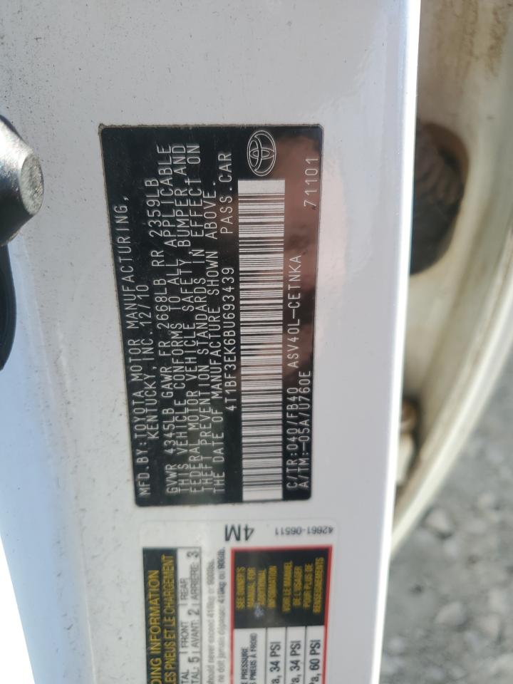2011 Toyota Camry - Image 12