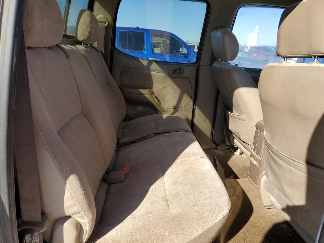 2001 Toyota Tacoma - Image 10