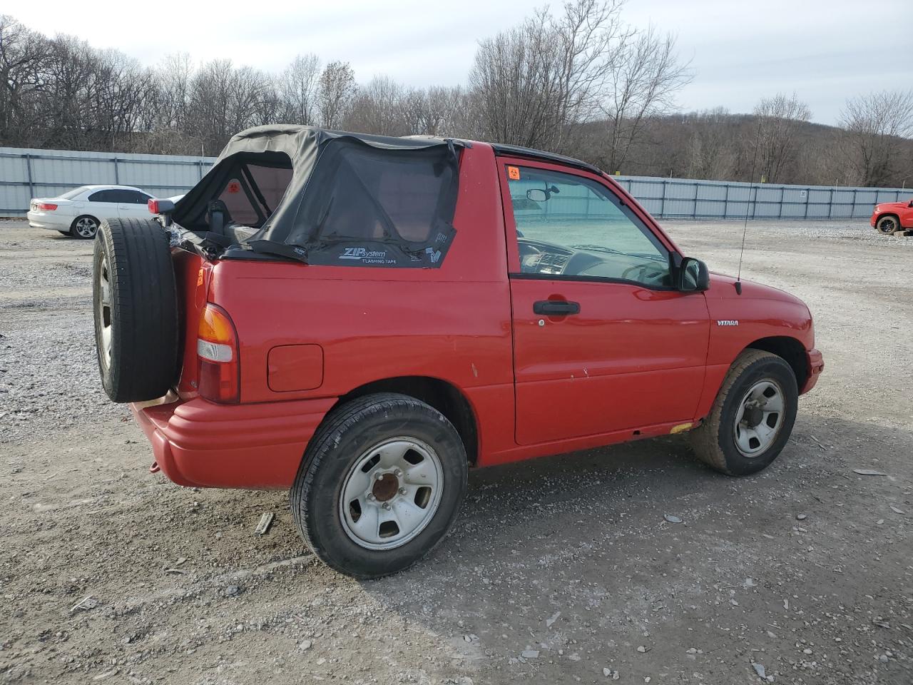 2003 Suzuki Vitara - Image 3