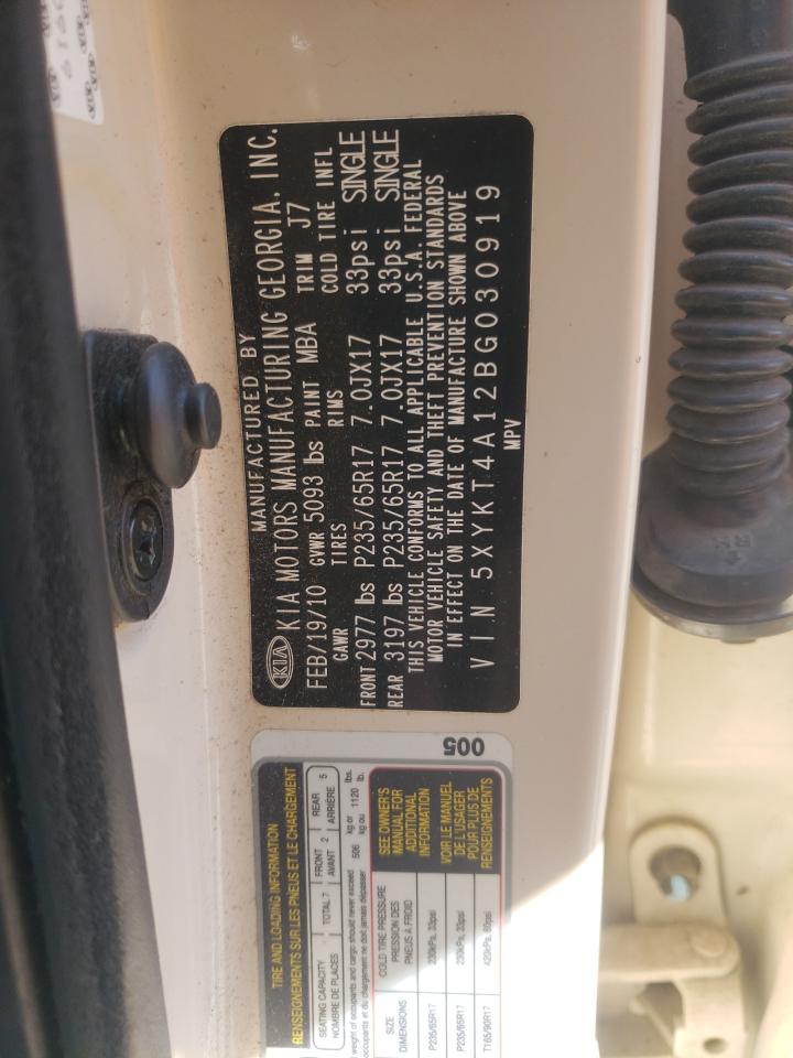 2011 Kia Sorento - Image 13