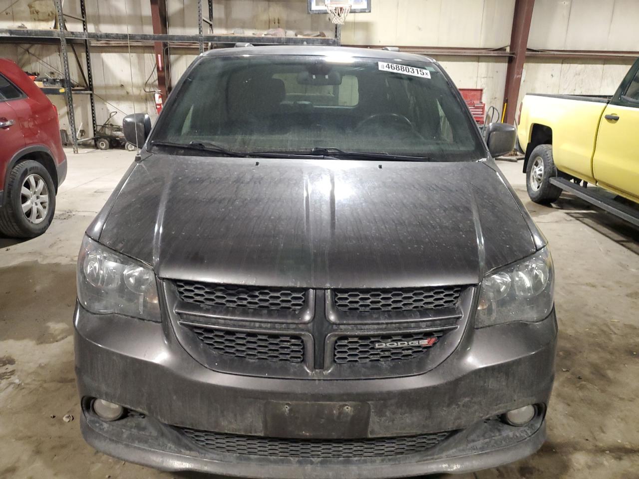 2019 Dodge Caravan - Image 5