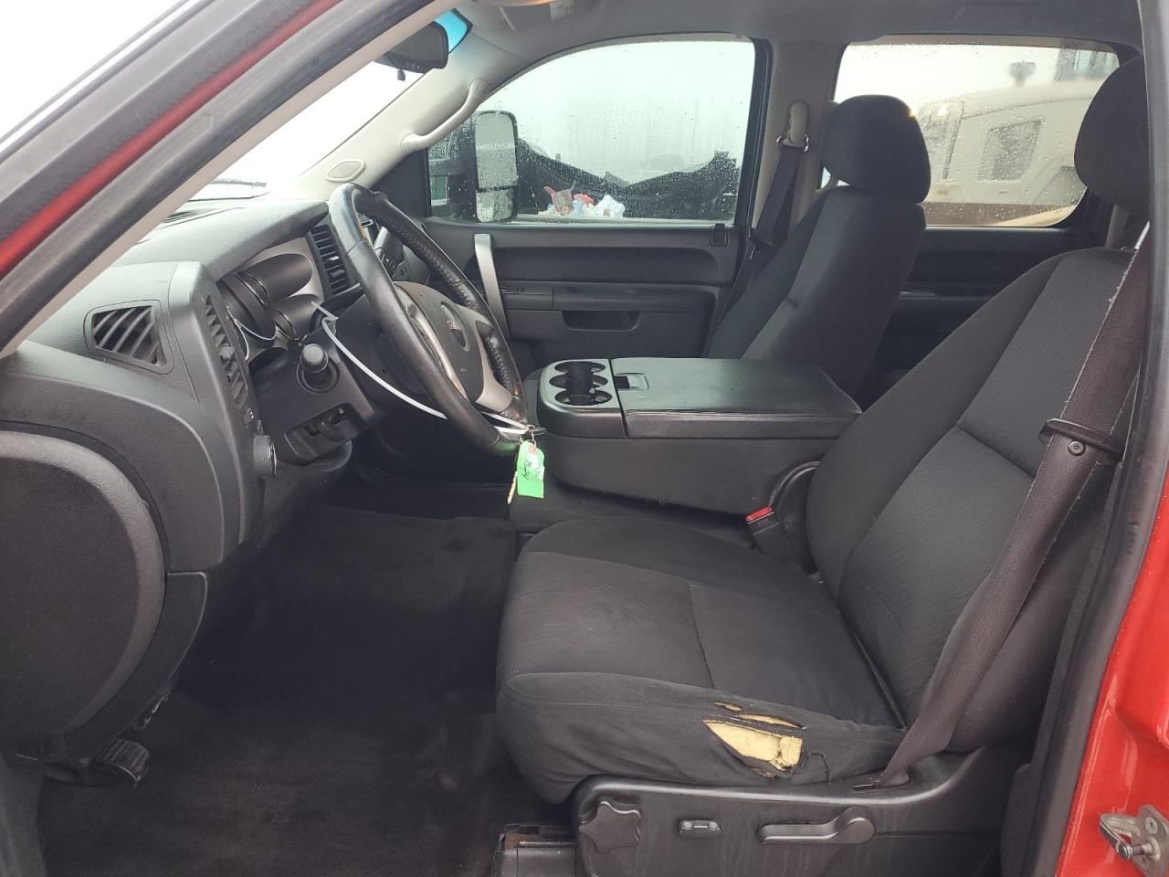 2011 GMC Sierra - Image 7