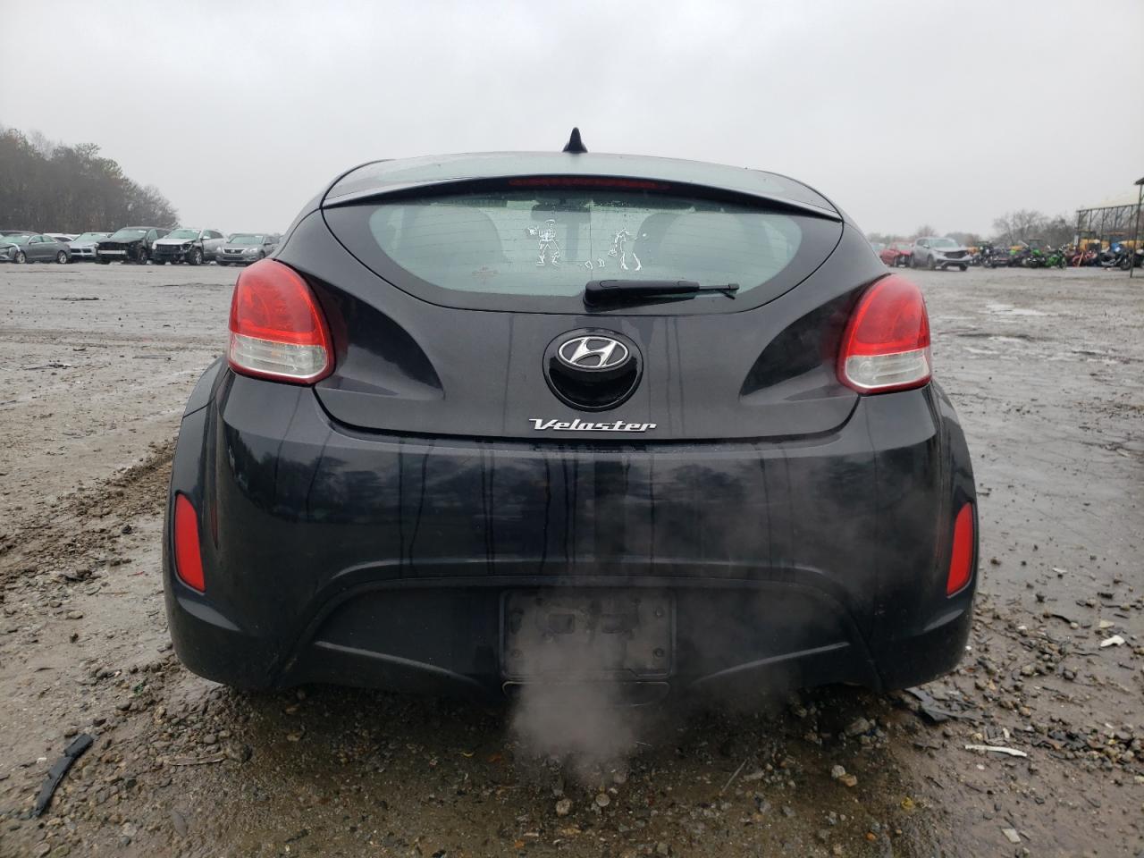 2013 Hyundai Veloster - Image 6