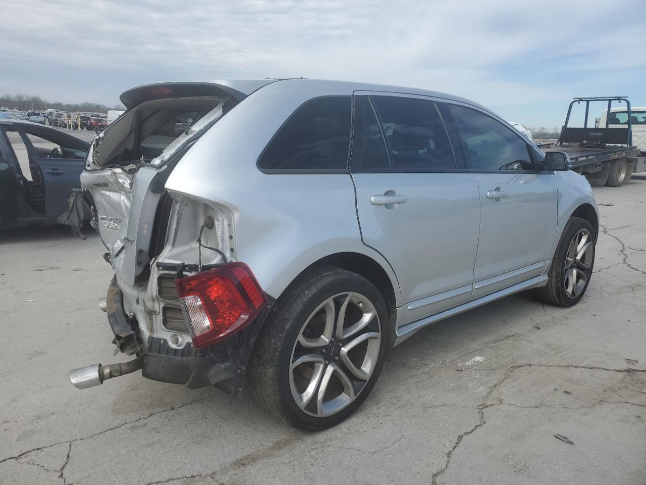 2014 Ford Edge - Image 3
