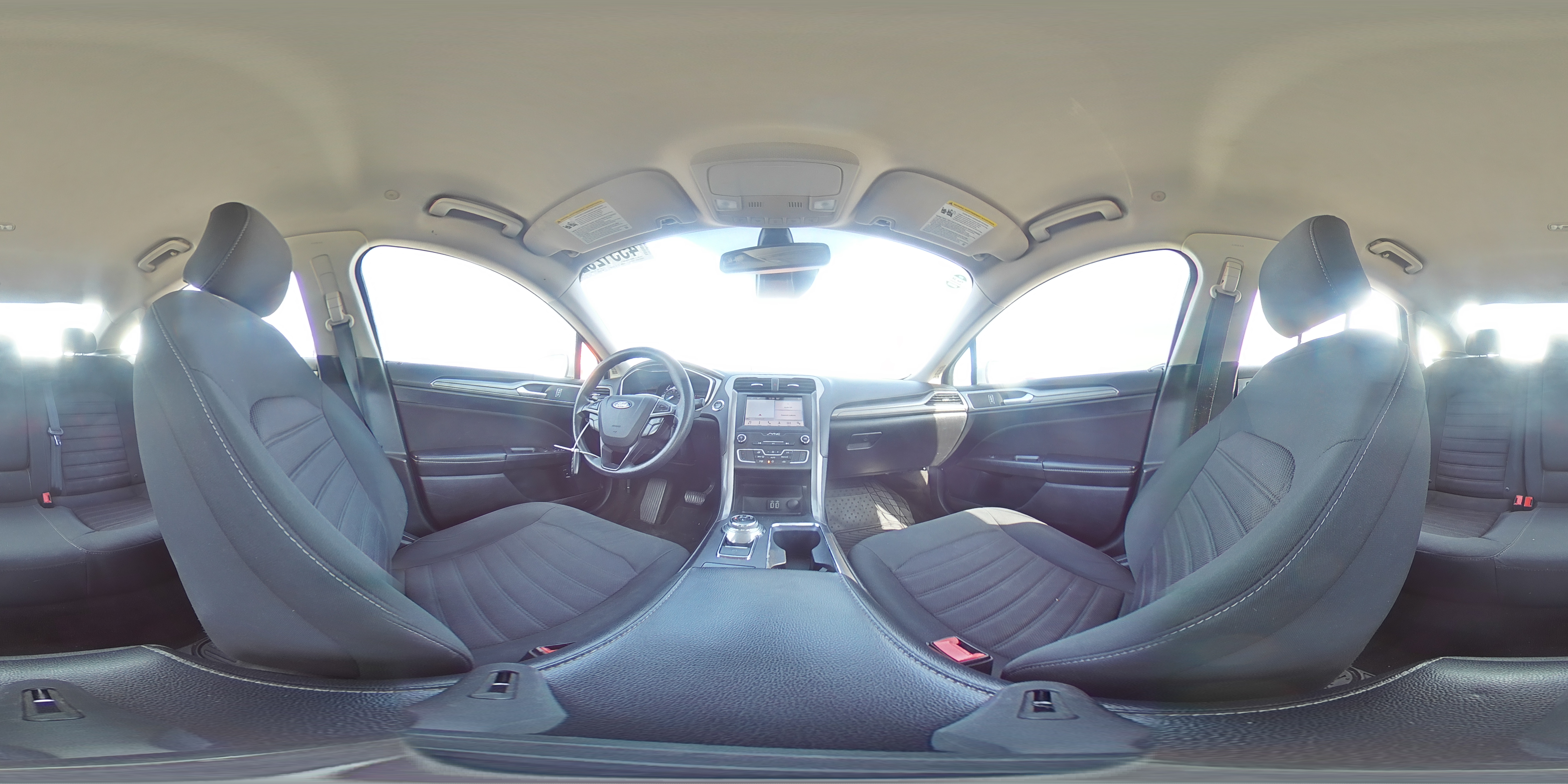 2019 Ford Fusion - Image 12