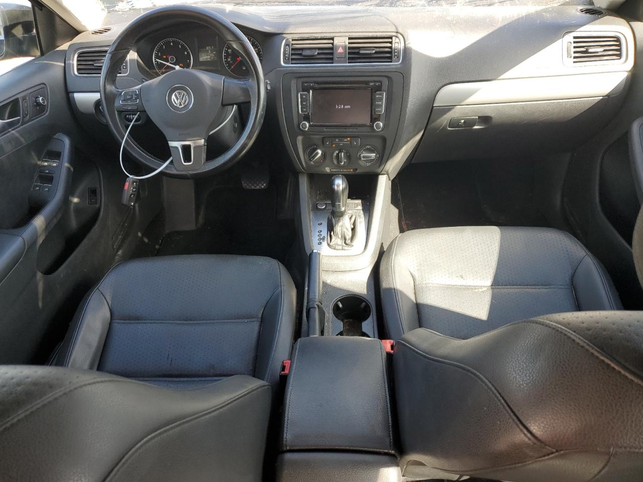 2014 Volkswagen Jetta - Image 8