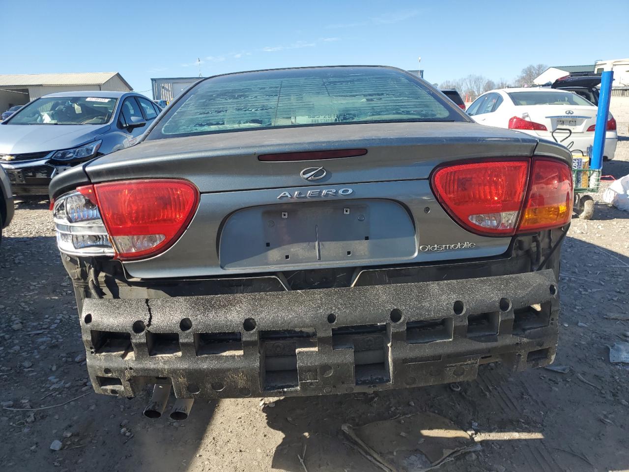 2003 Oldsmobile Alero - Image 6