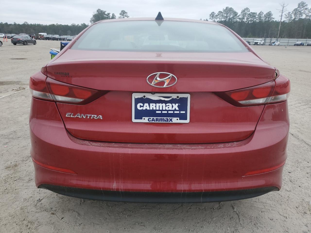 2017 Hyundai Elantra - Image 6