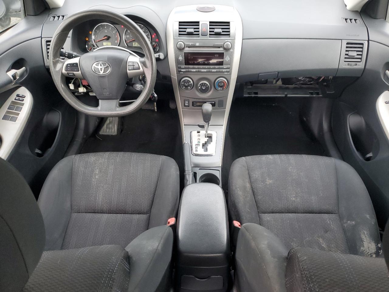 2011 Toyota Corolla - Image 8