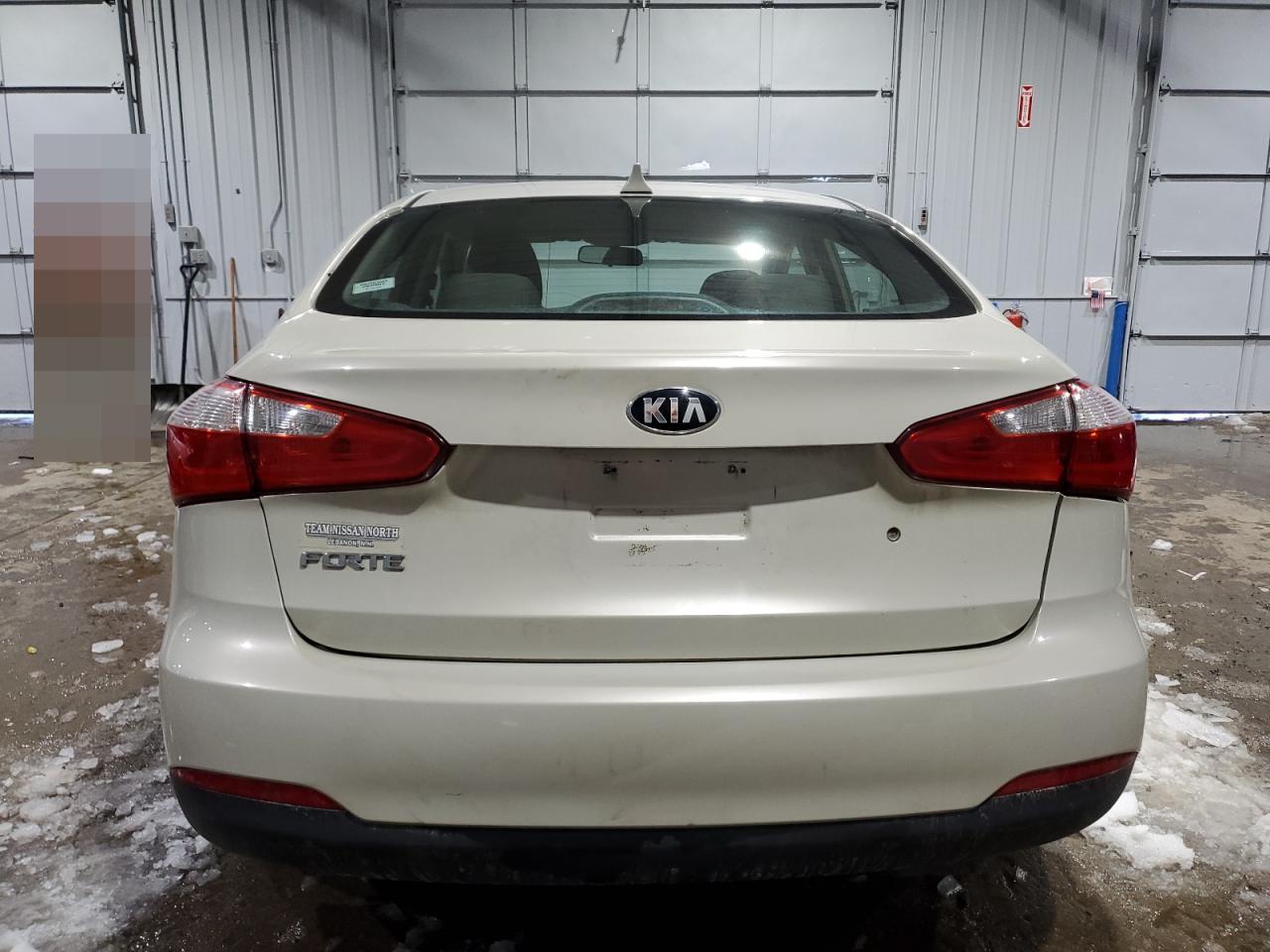 2015 Kia Forte - Image 6