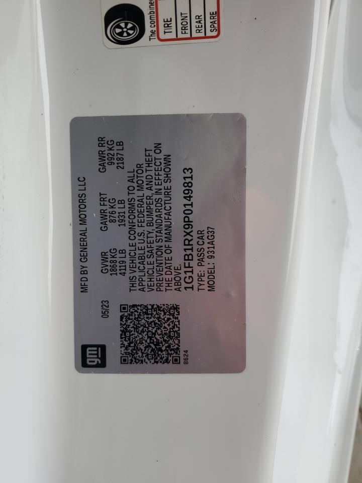 2023 Chevrolet Camaro - Image 12