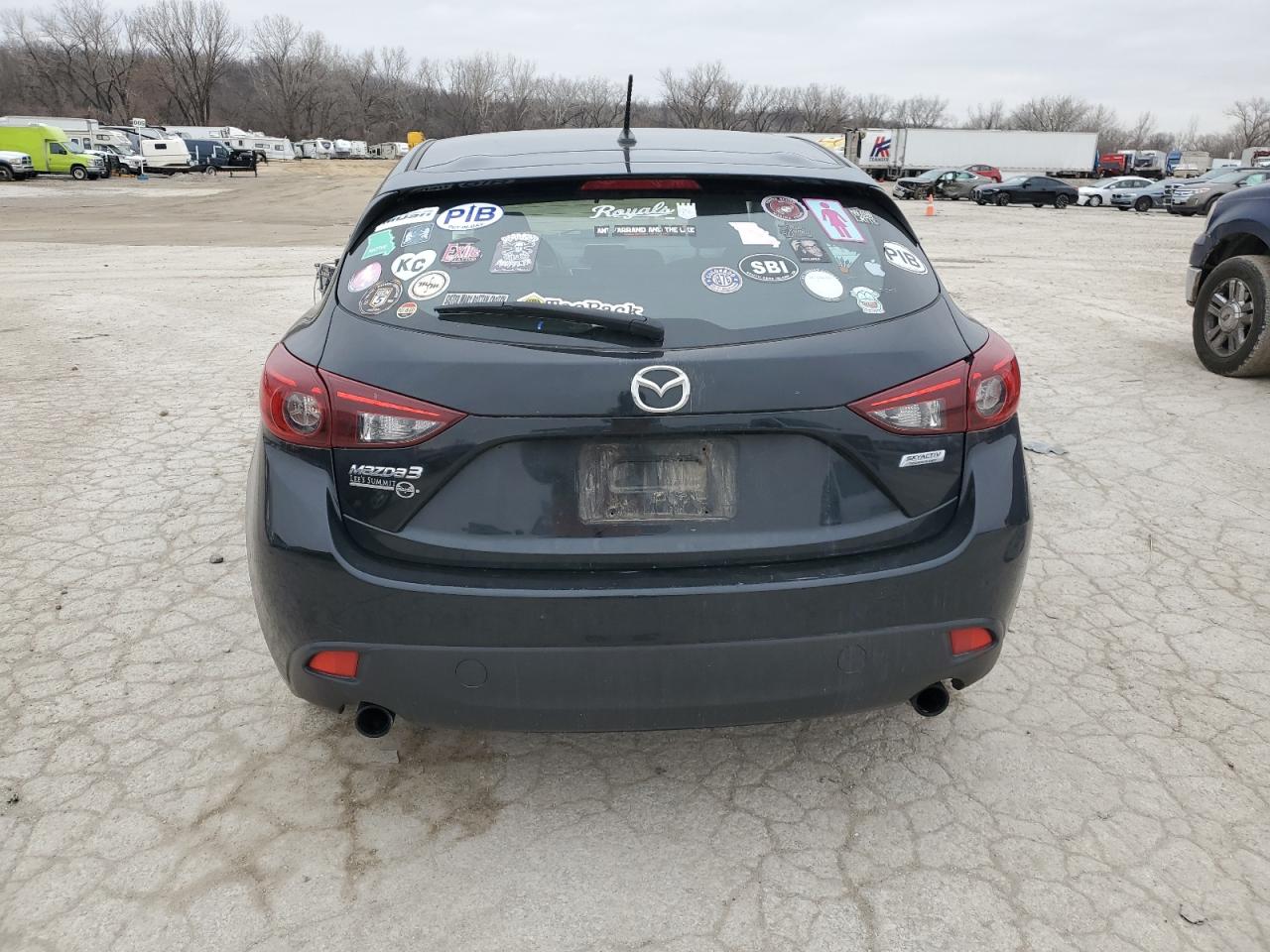 2014 Mazda 3 - Image 6