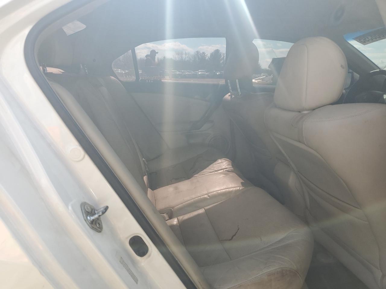 2010 Acura TSX - Image 10