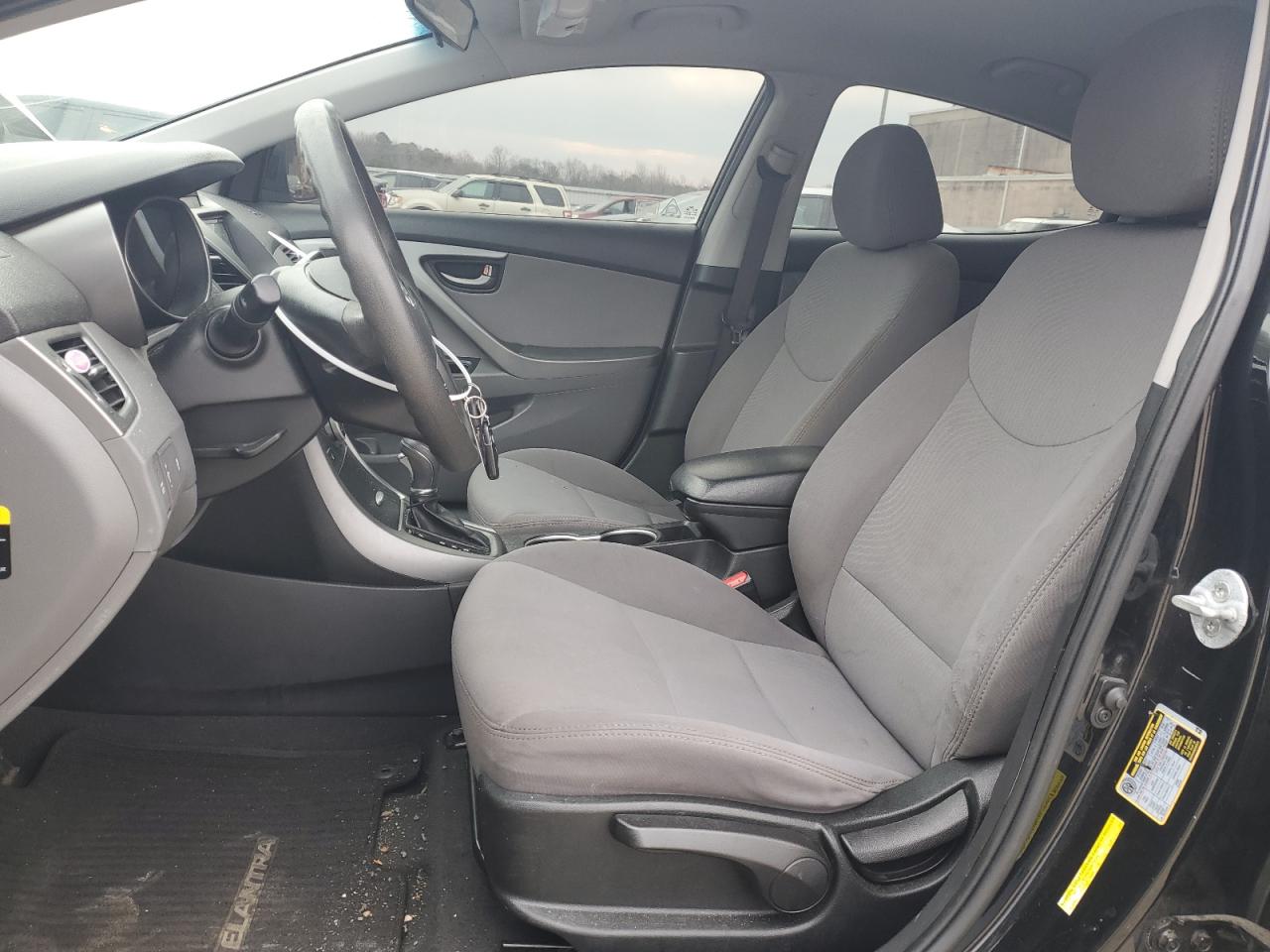2014 Hyundai Elantra - Image 7