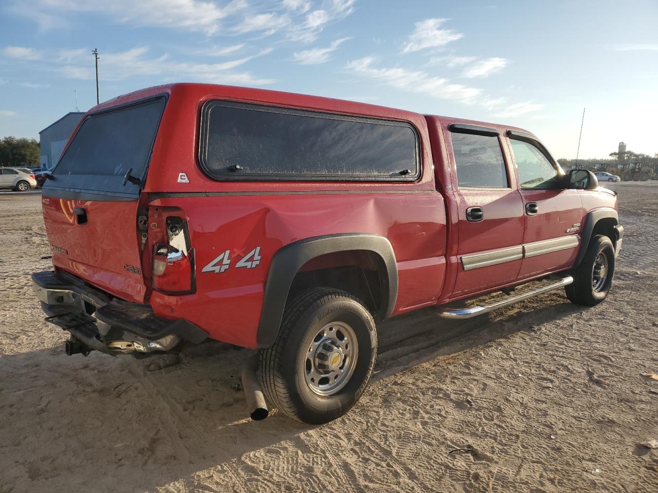 2005 Chevrolet Silverado - Image 3