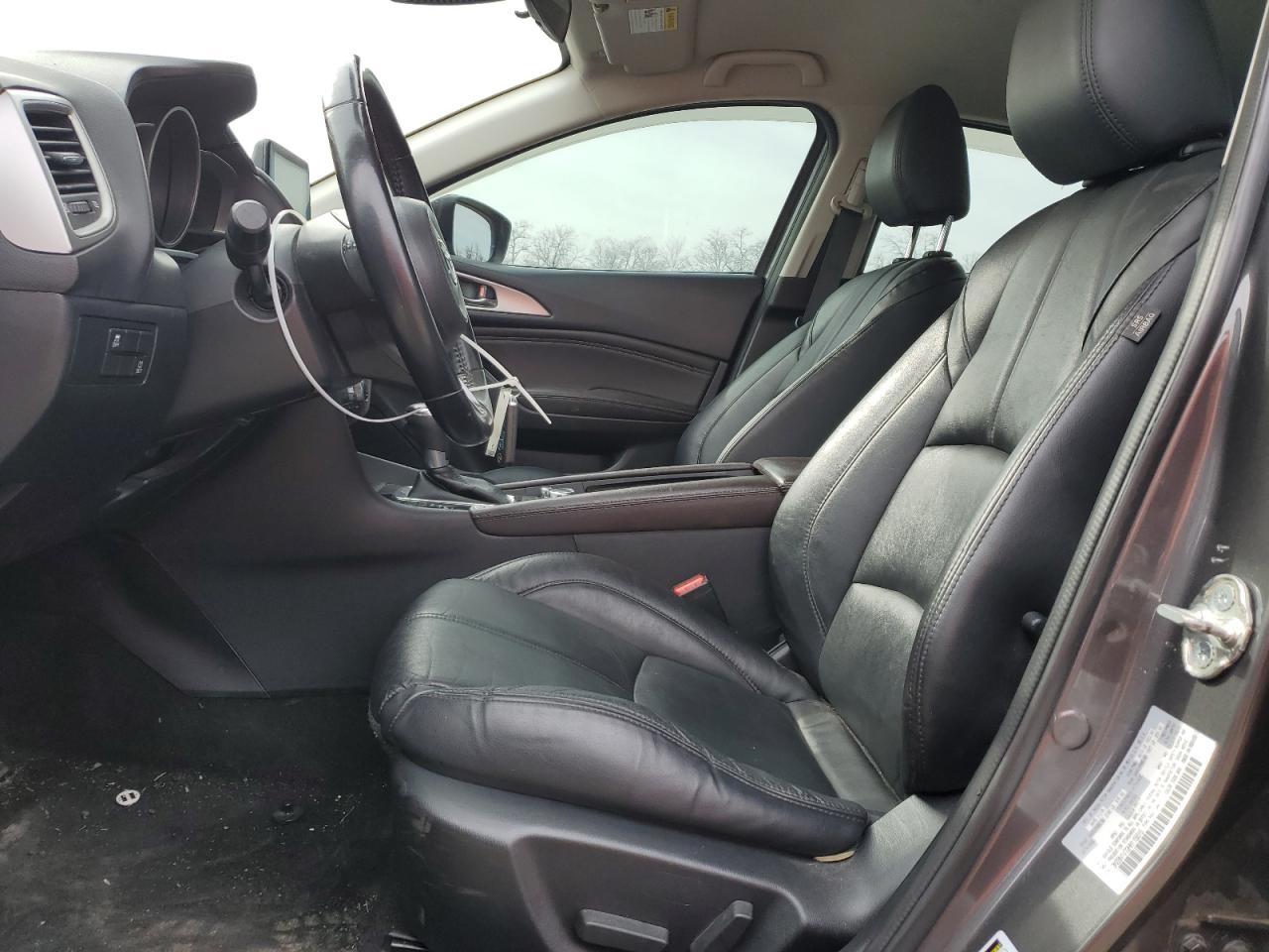 2017 Mazda 3 - Image 7