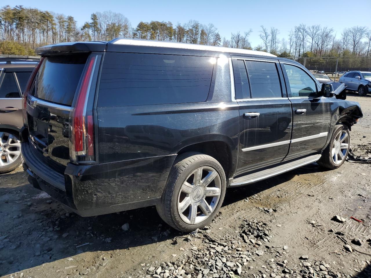 2018 Cadillac Escalade - Image 3