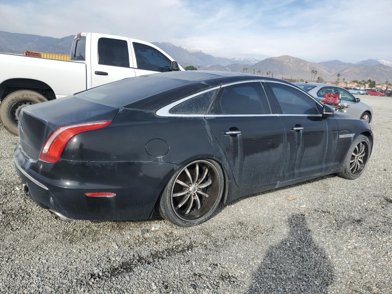 2012 Jaguar XJ - Image 3