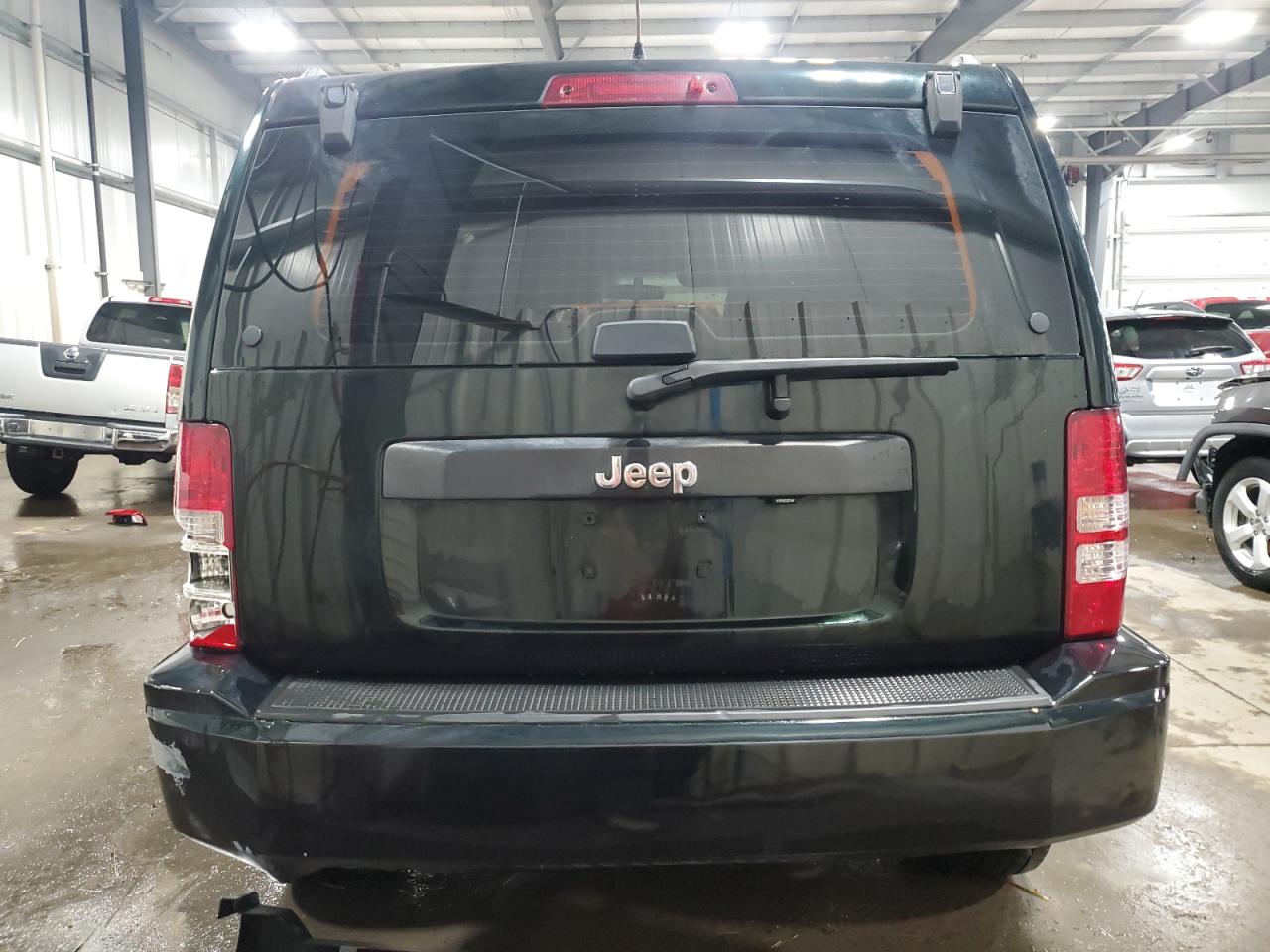 2012 Jeep Liberty (North America) - Image 6